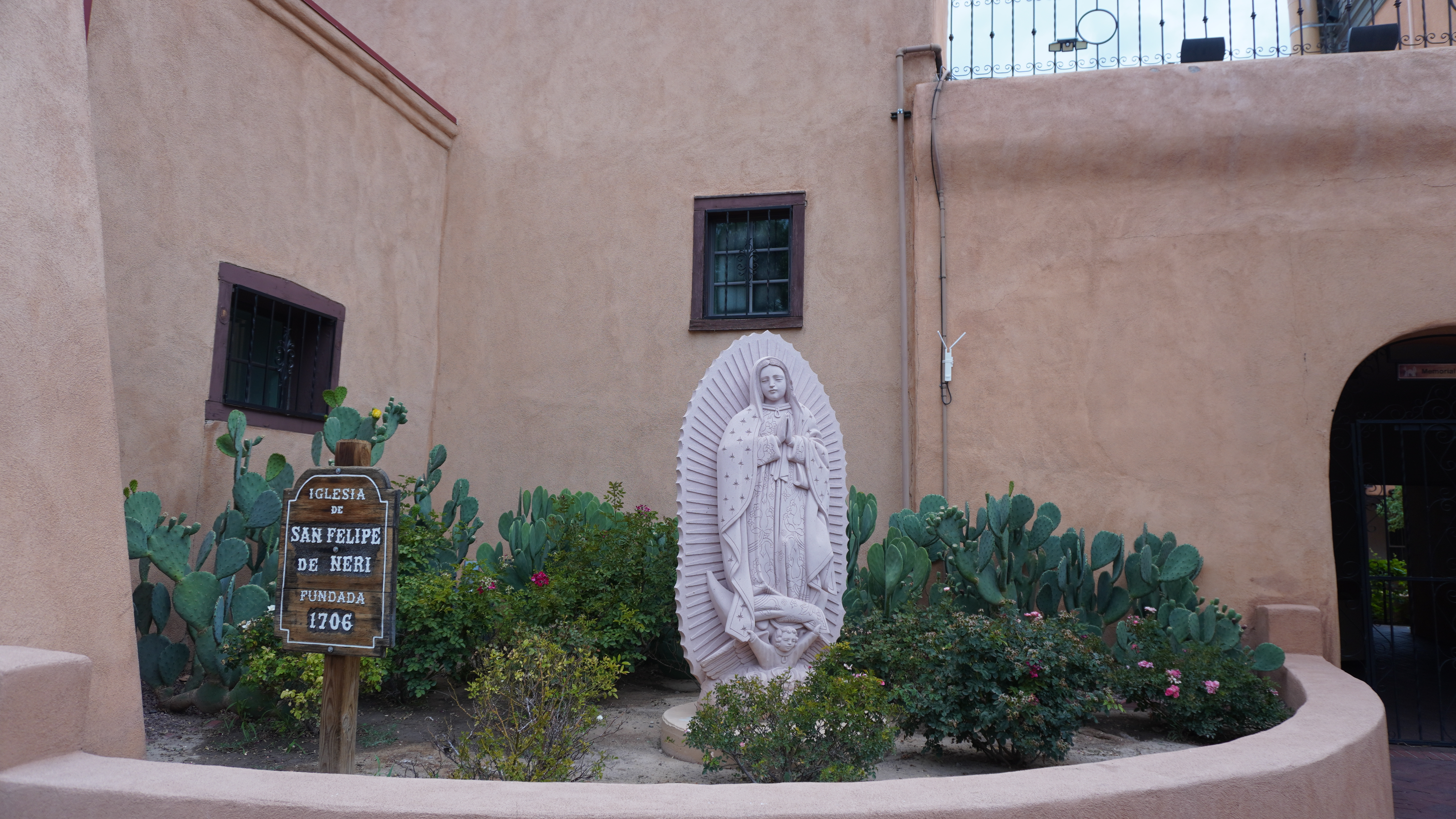 side image 3